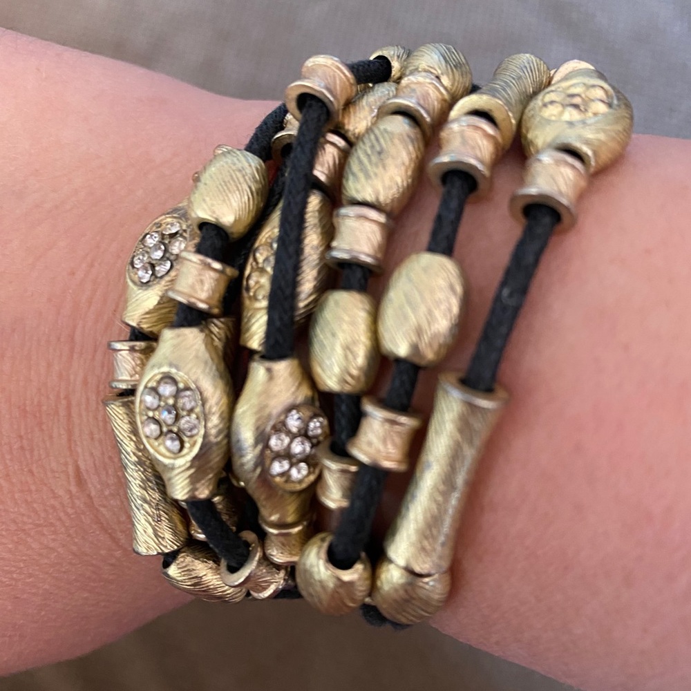 Jewelries - Picture 3 of 4